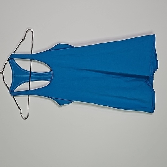 LULULEMON size 4 blue tank top - Picture 2 of 5